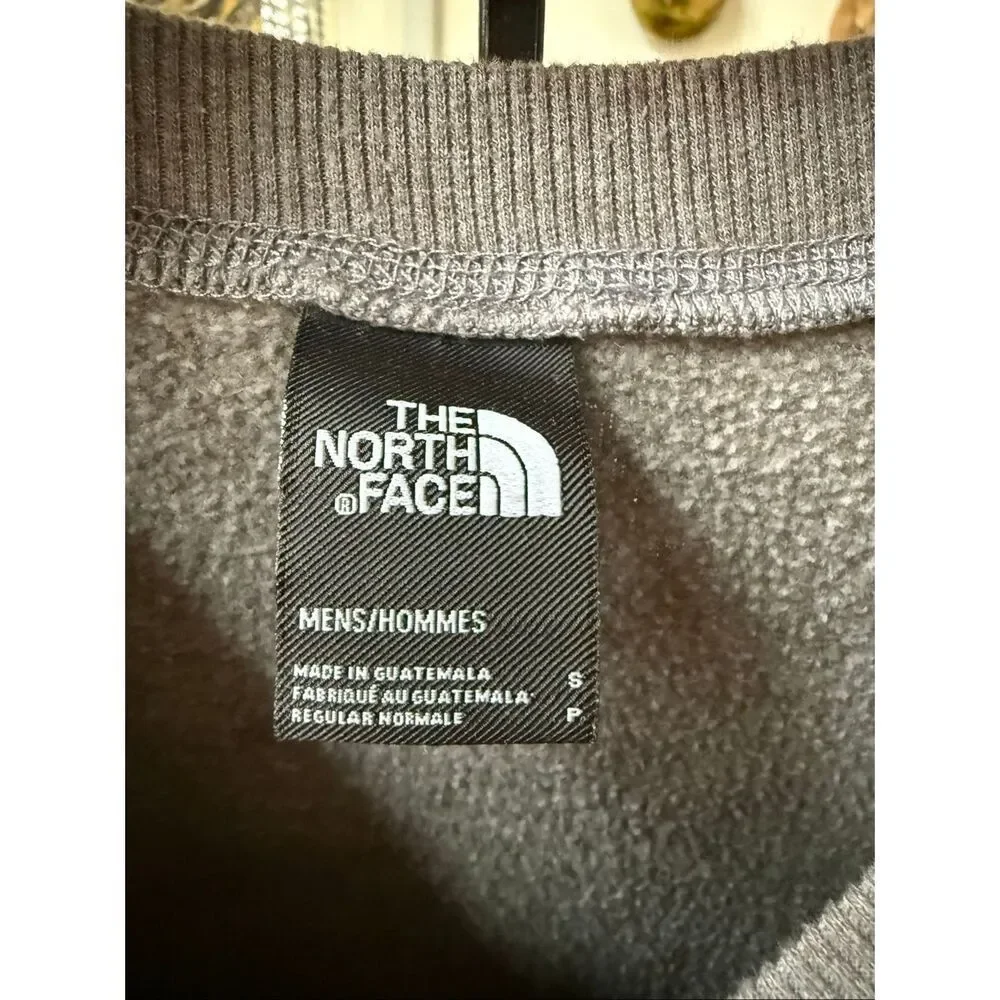 The North Face Heritage Patch Crew Sweatshirt Grey S